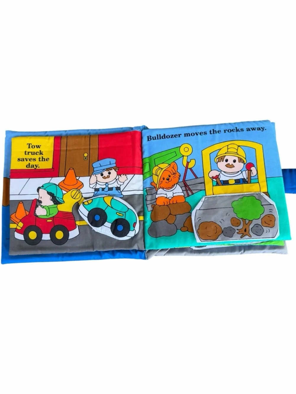 VTG Fisher-Price Little People Soft Play Interactive Cloth Book w/ Case 90s GUC